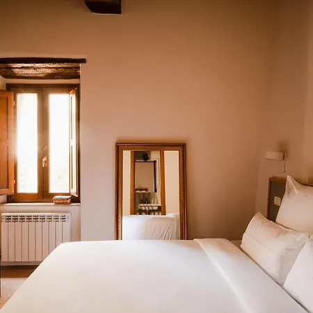 Aethos 3* 사라가노